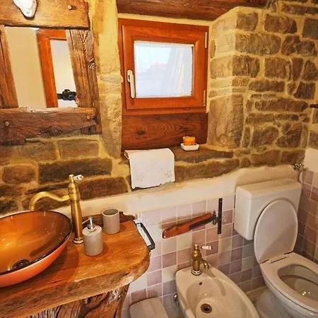 Casa Elia Comfortable 3* Castel Focognano