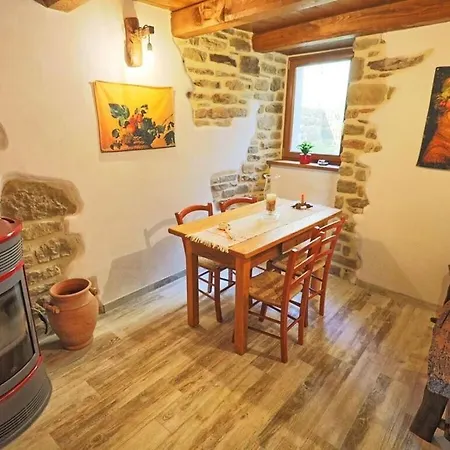 Casa Elia Comfortable 3* Castel Focognano